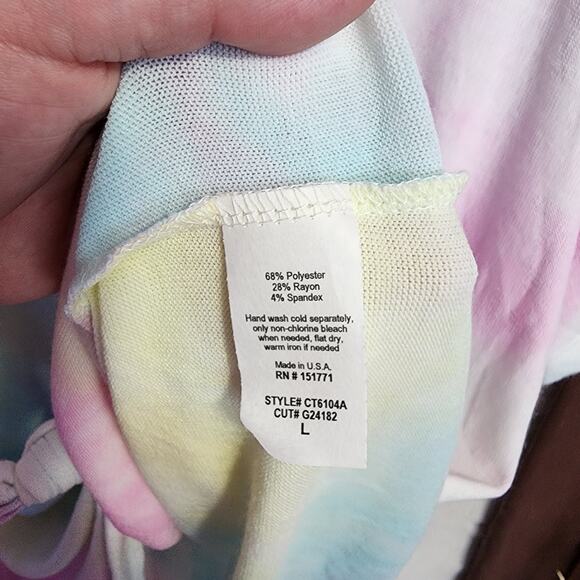 Mia & Tess Women's Blouse Size L Tie Dye Blue Pink NWT Knot Front  Lightweight - Picture 5 of 11